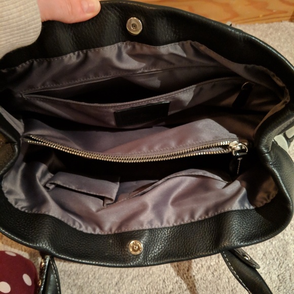 Coach Handbag - Picture 2 of 6